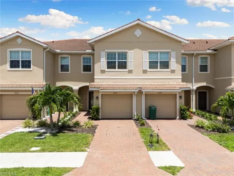 2878 Blossom Way