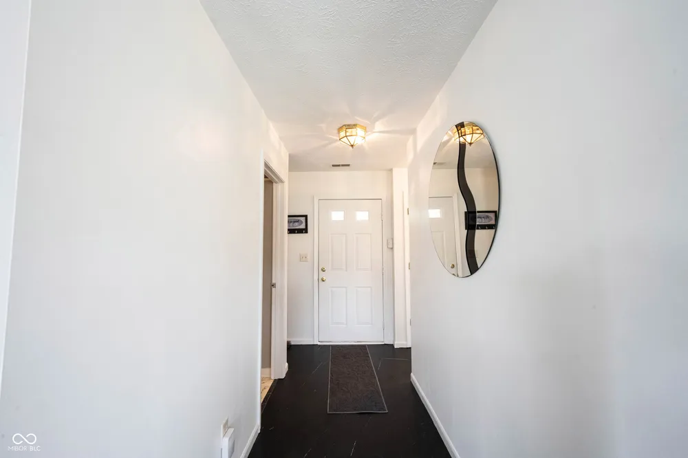 136 E Lullaby Court Greenfield, IN 46140