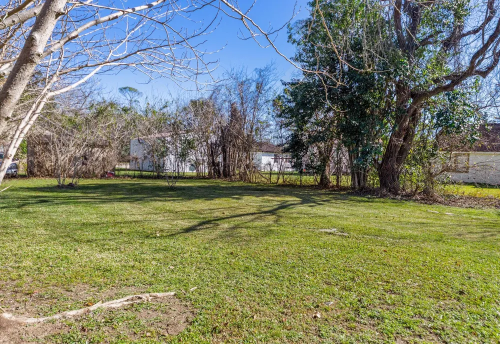 203 S Fig Street Sweeny, TX 77480