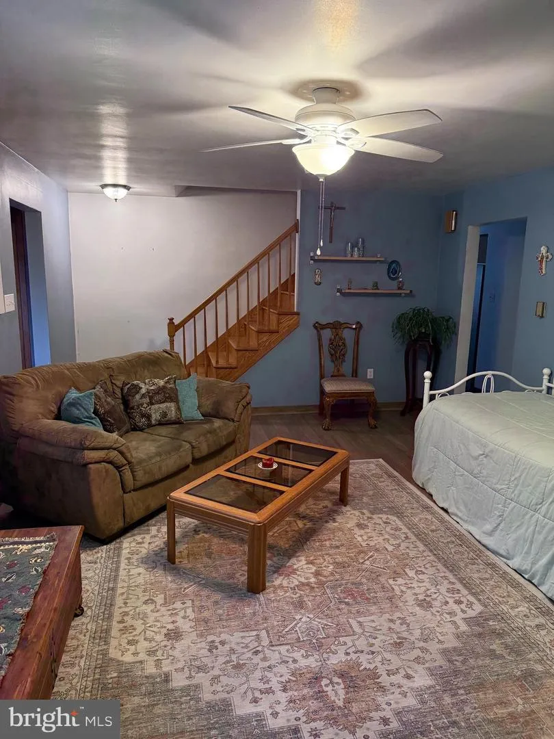 1217 CAMERON AVENUE Tyrone, PA 16686