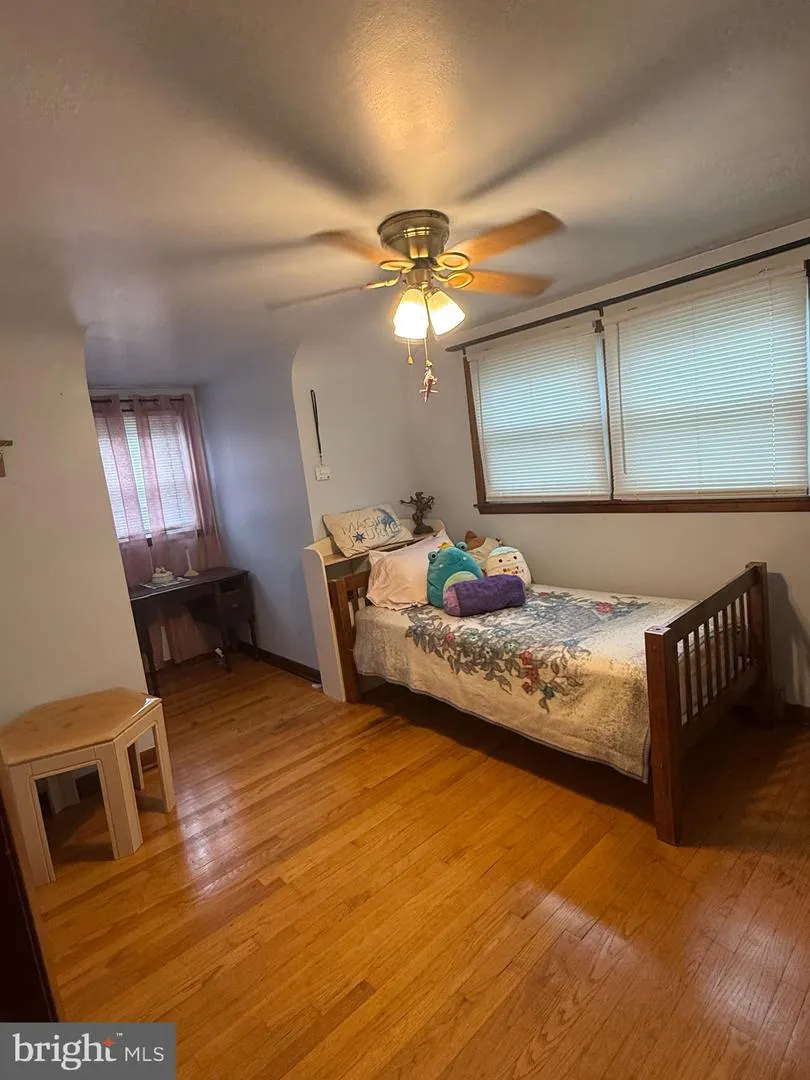 1217 CAMERON AVENUE Tyrone, PA 16686