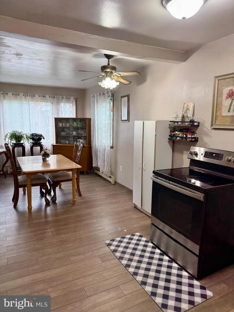 1217 CAMERON AVENUE Tyrone, PA 16686
