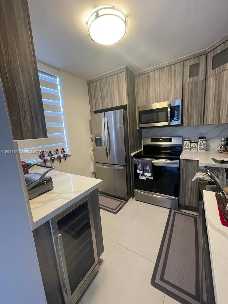 9225 Collins Ave #1407 Surfside, FL 33154