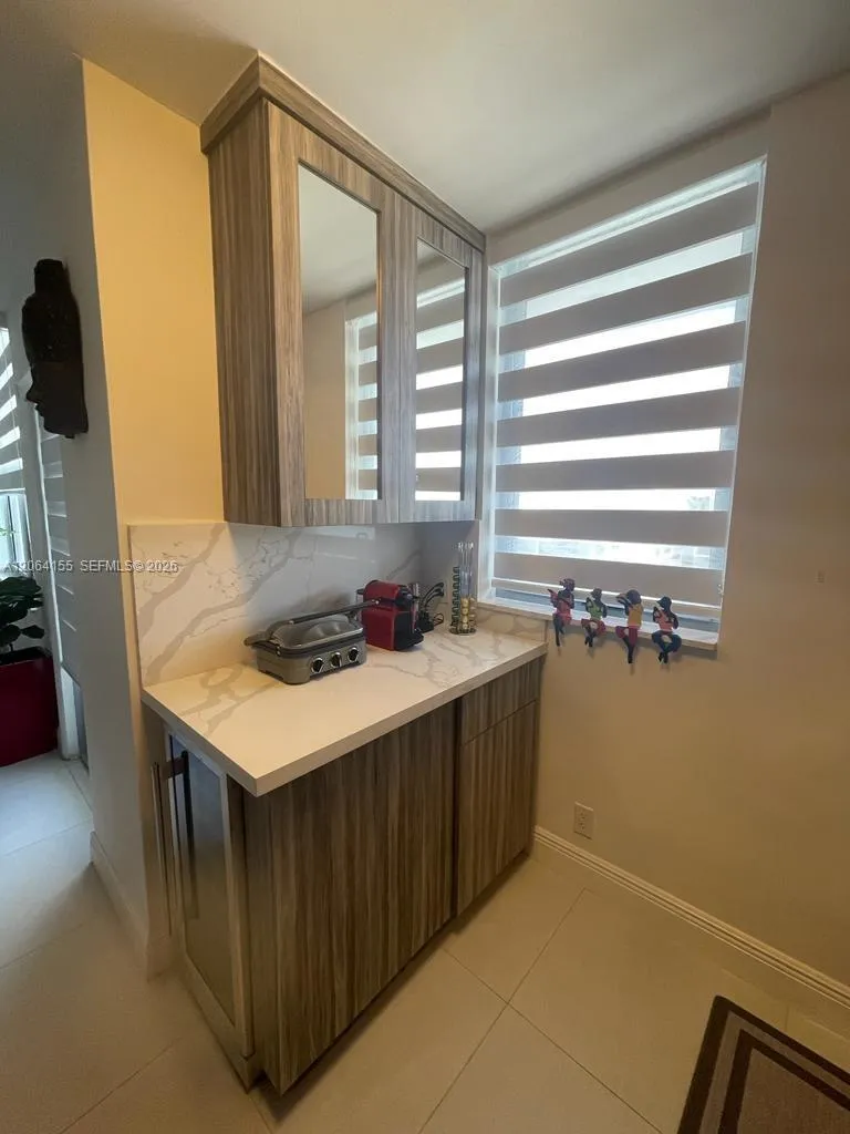 9225 Collins Ave #1407 Surfside, FL 33154