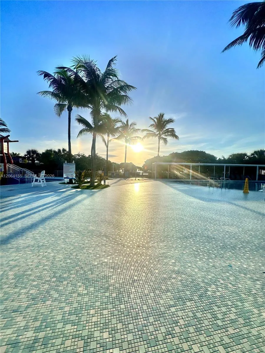 9225 Collins Ave #1407 Surfside, FL 33154