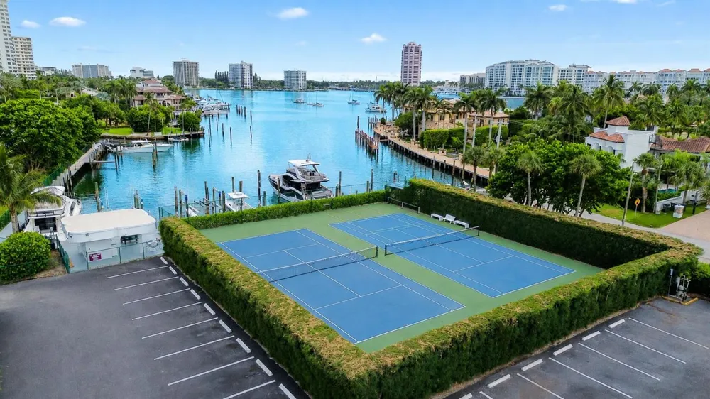 250 S OCEAN BOULEVARD #15D Boca Raton, FL 33432