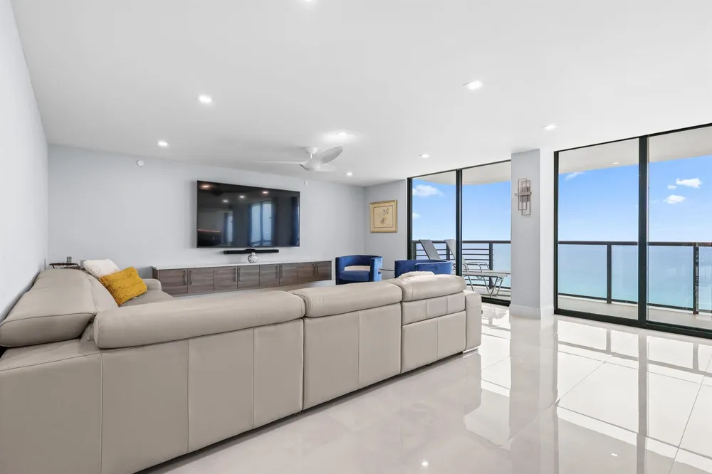 250 S OCEAN BOULEVARD #15D Boca Raton, FL 33432