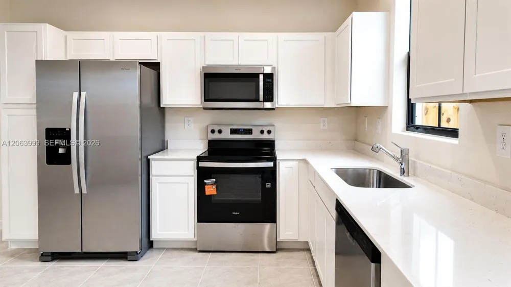 1381 NE 4th Ave #1381 Florida City, FL 33034