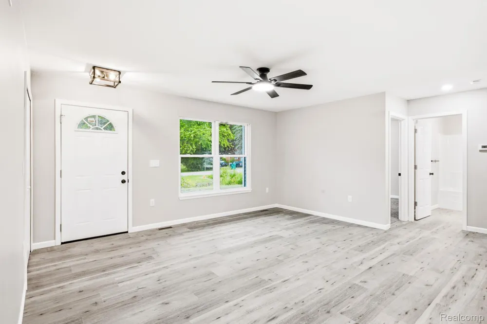 1047 39th Street Port Huron Charter Township, MI 48060