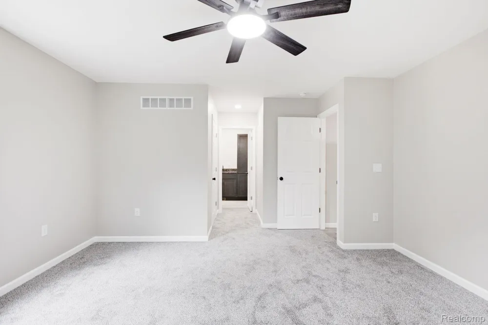 1047 39th Street Port Huron Charter Township, MI 48060