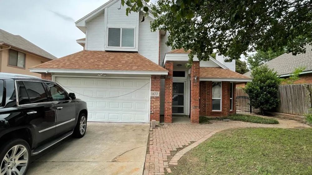 1477 Hampton Road Grapevine, TX 76051
