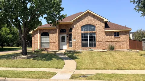 2301 Stratford Drive