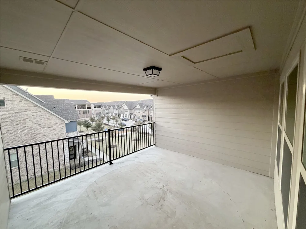 328 Greenhouse Drive Plano, TX 75074