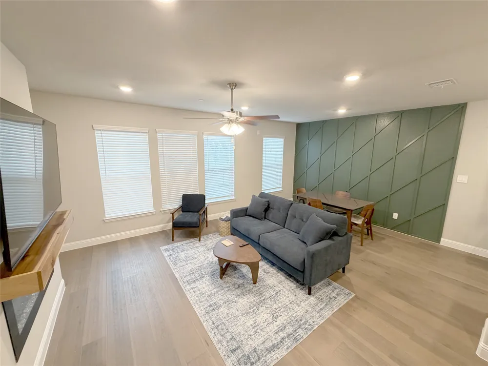 328 Greenhouse Drive Plano, TX 75074