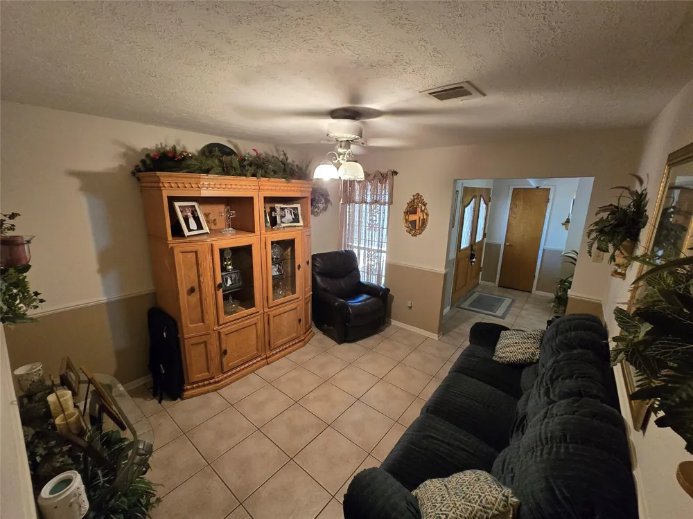 4314 Terlingua Street Pasadena, TX 77504