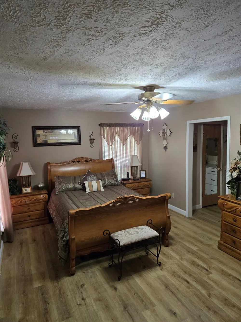 4314 Terlingua Street Pasadena, TX 77504