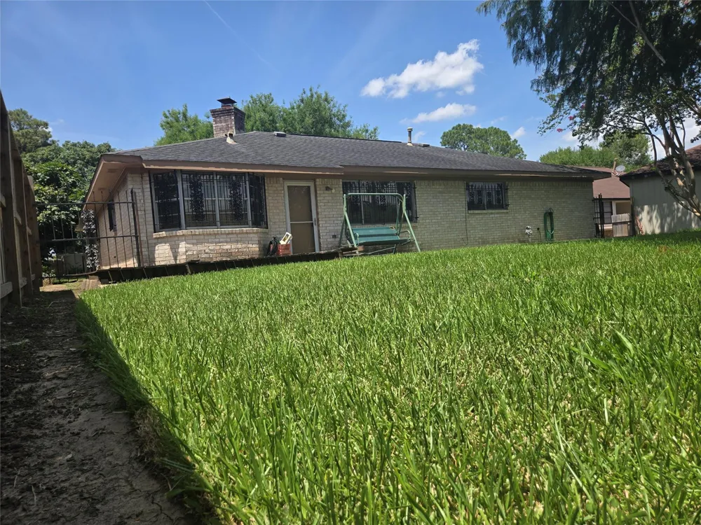 4314 Terlingua Street Pasadena, TX 77504