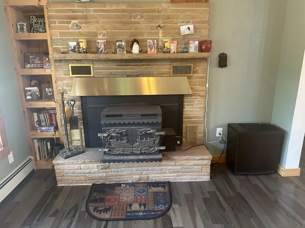 12204 Middle River Road Naubinway, MI 49762