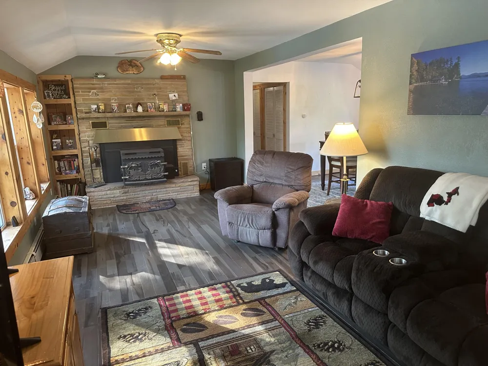 12204 Middle River Road Naubinway, MI 49762