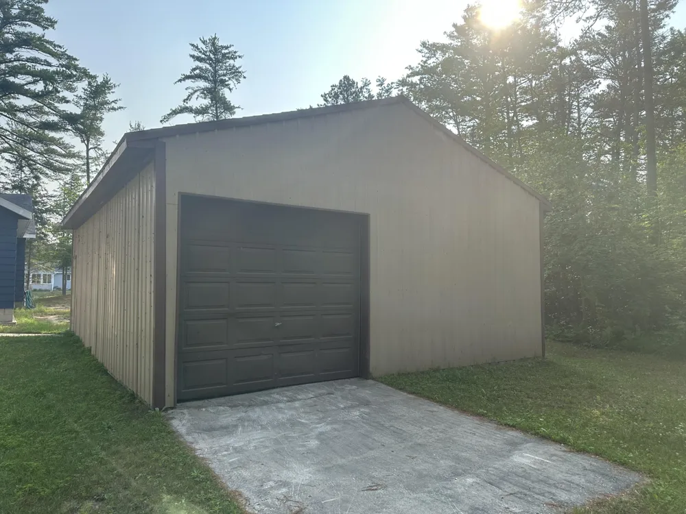 12204 Middle River Road Naubinway, MI 49762