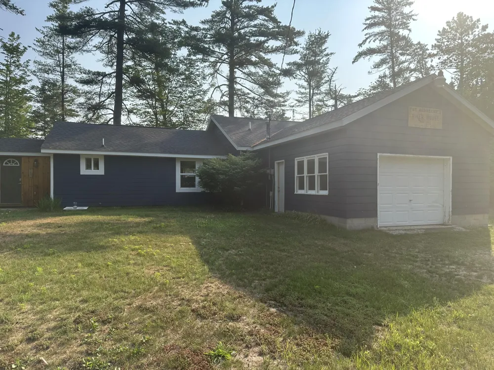 12204 Middle River Road Naubinway, MI 49762