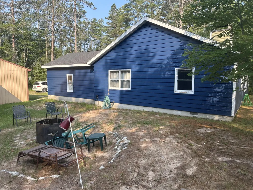 12204 Middle River Road Naubinway, MI 49762