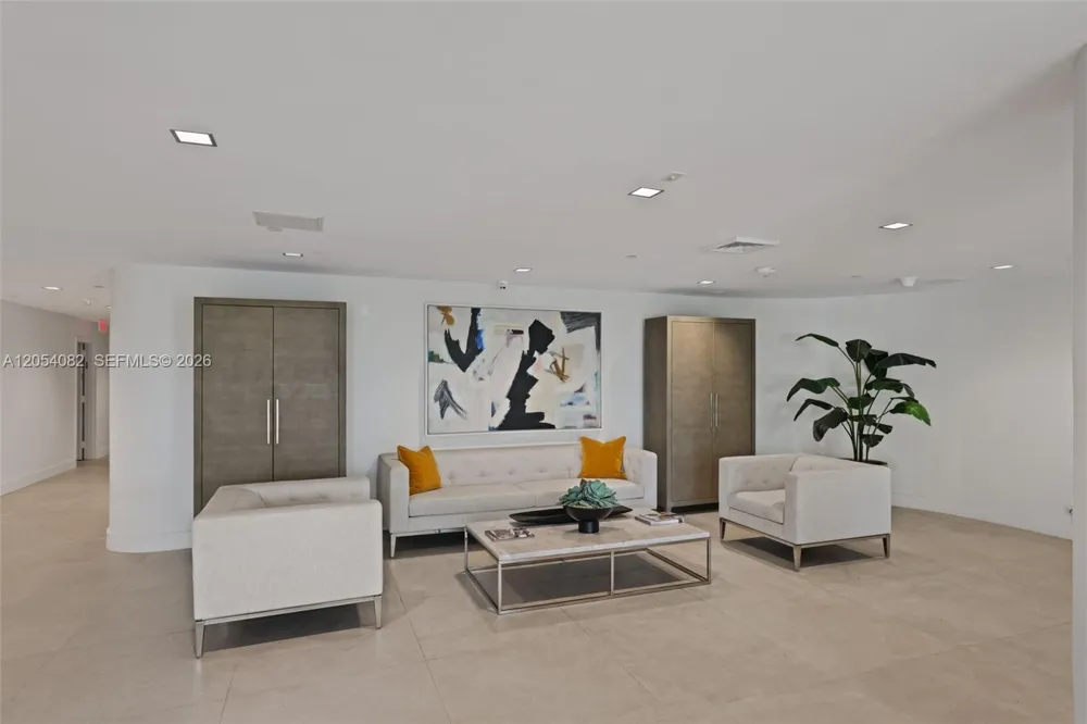 2660 S Ocean Blvd #503S Palm Beach, FL 33480