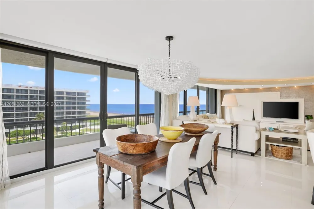 2660 S Ocean Blvd #503S Palm Beach, FL 33480