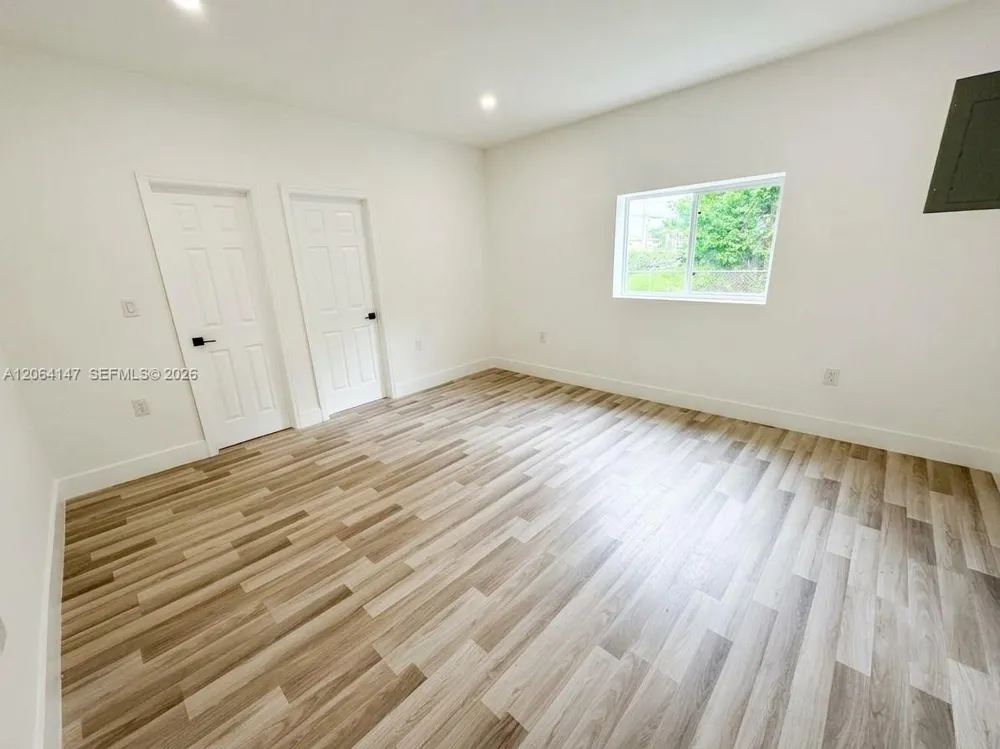 10860 SW 217th Ter Miami, FL 33170
