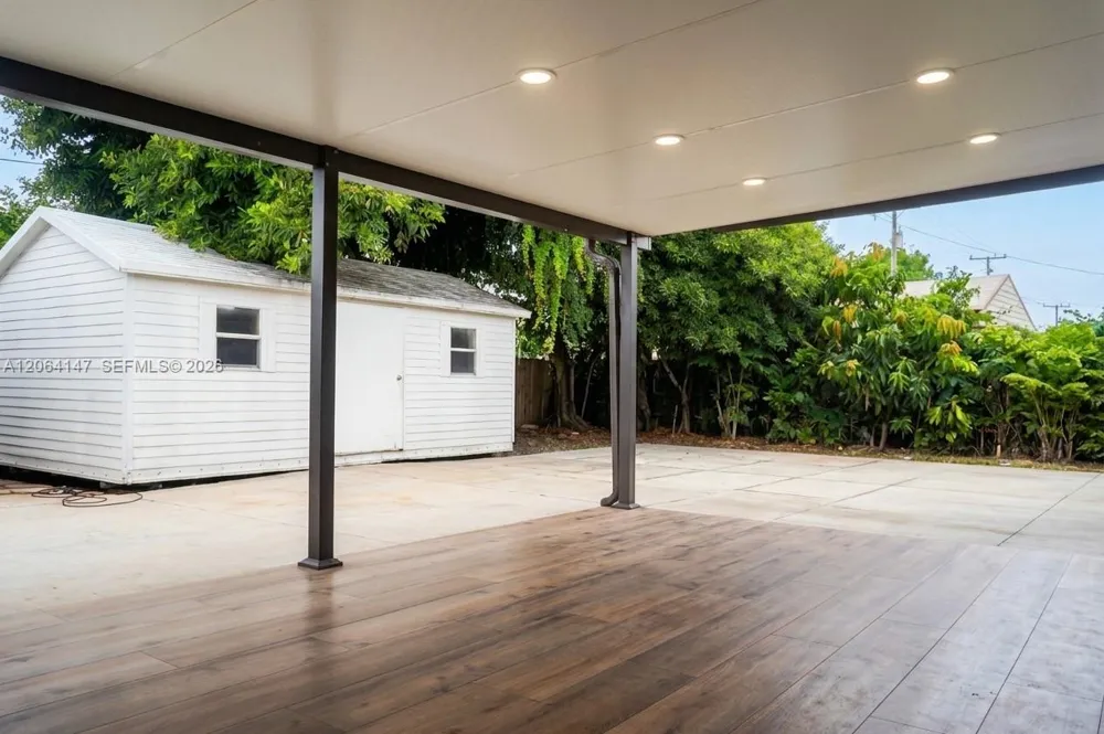 10860 SW 217th Ter Miami, FL 33170