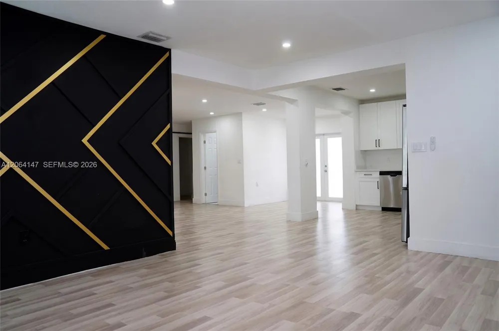 10860 SW 217th Ter Miami, FL 33170