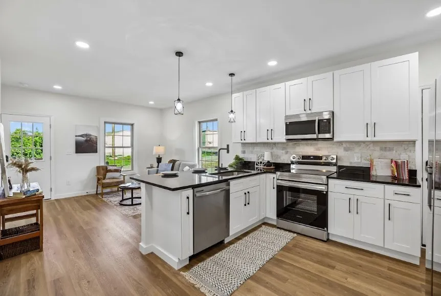 927 Fisher St Lewisburg, TN 37091