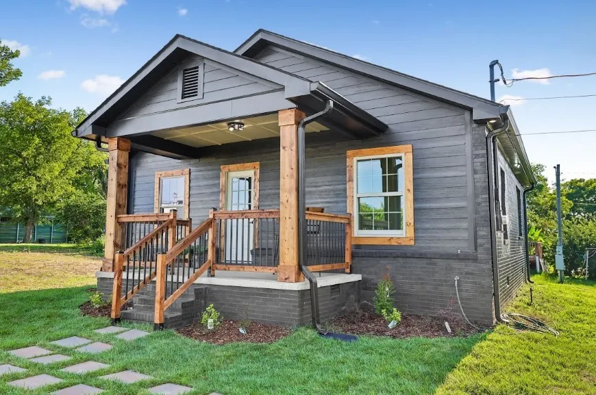 927 Fisher St Lewisburg, TN 37091