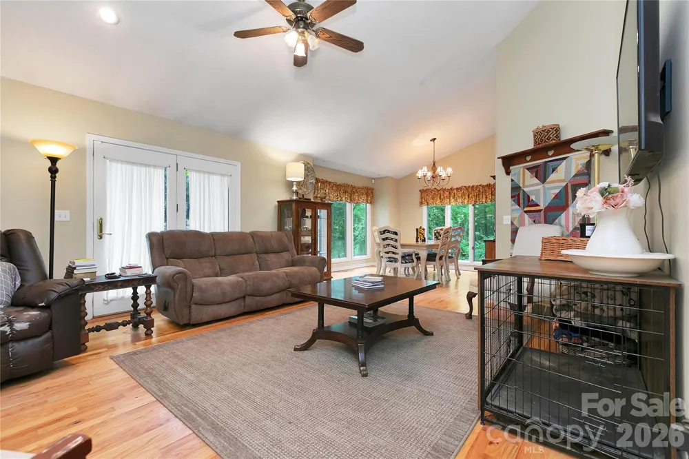 149 Tucked In Lane Brevard, NC 28712
