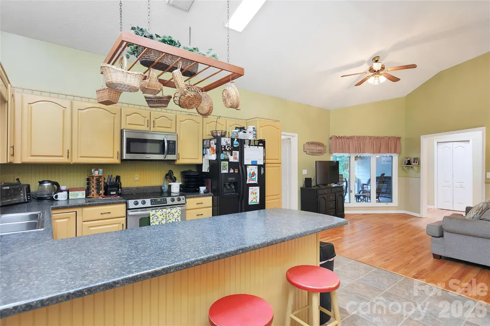 149 Tucked In Lane Brevard, NC 28712