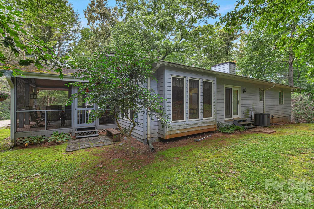 149 Tucked In Lane Brevard, NC 28712