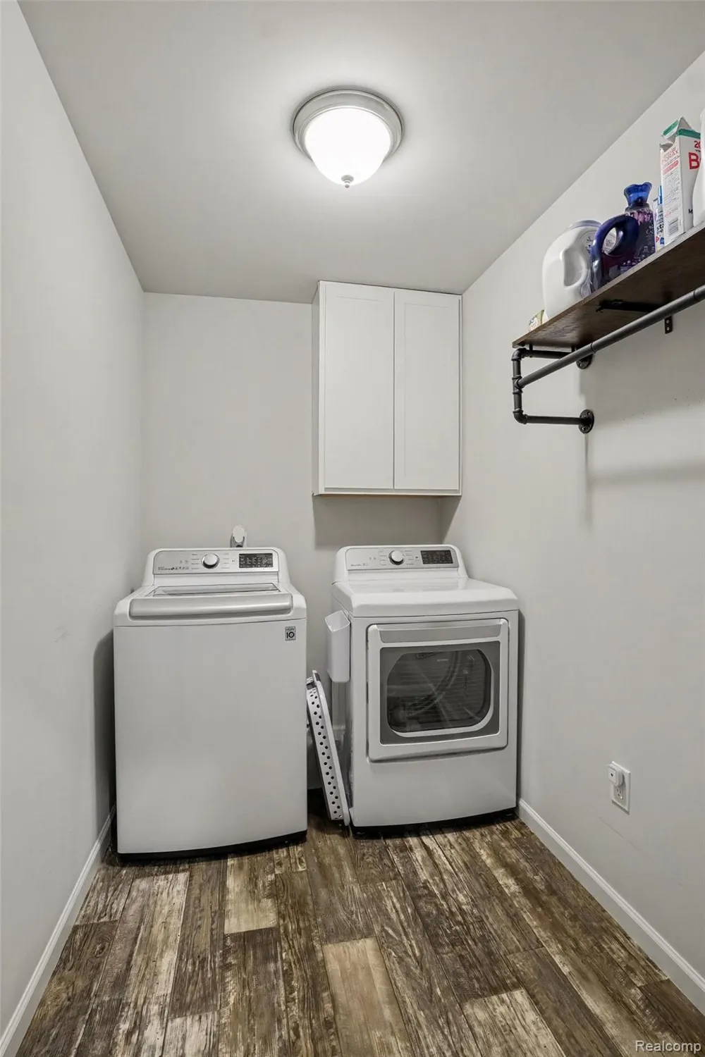 9324 Pine Walk Pass Argentine Township, MI 48451
