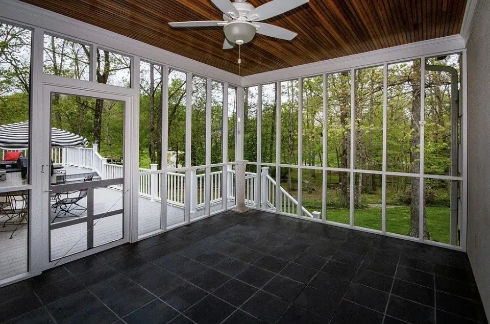 554 Halstead Dr Crossville, TN 38555