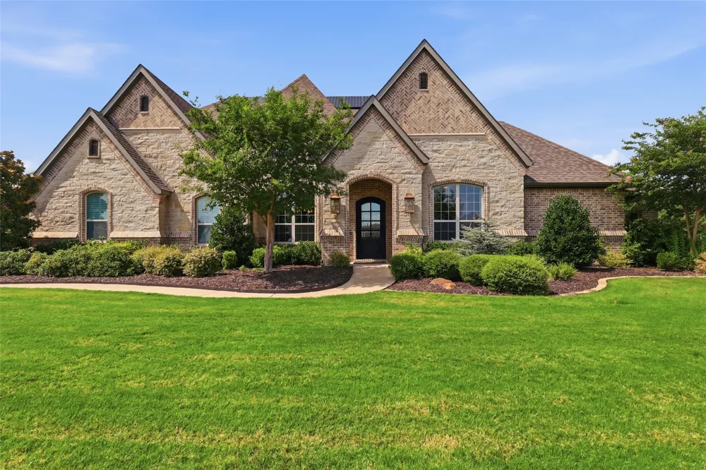 1020 Highland Drive Lucas, TX 75002