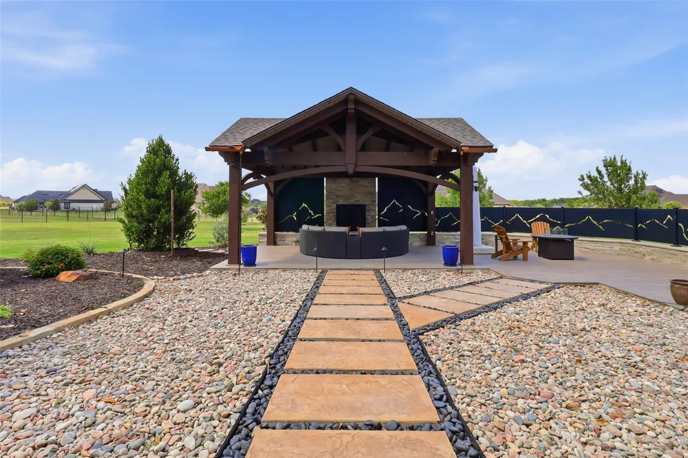 1020 Highland Drive Lucas, TX 75002