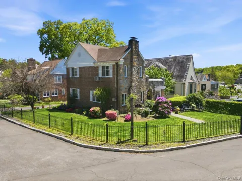 51 Cumberland Drive