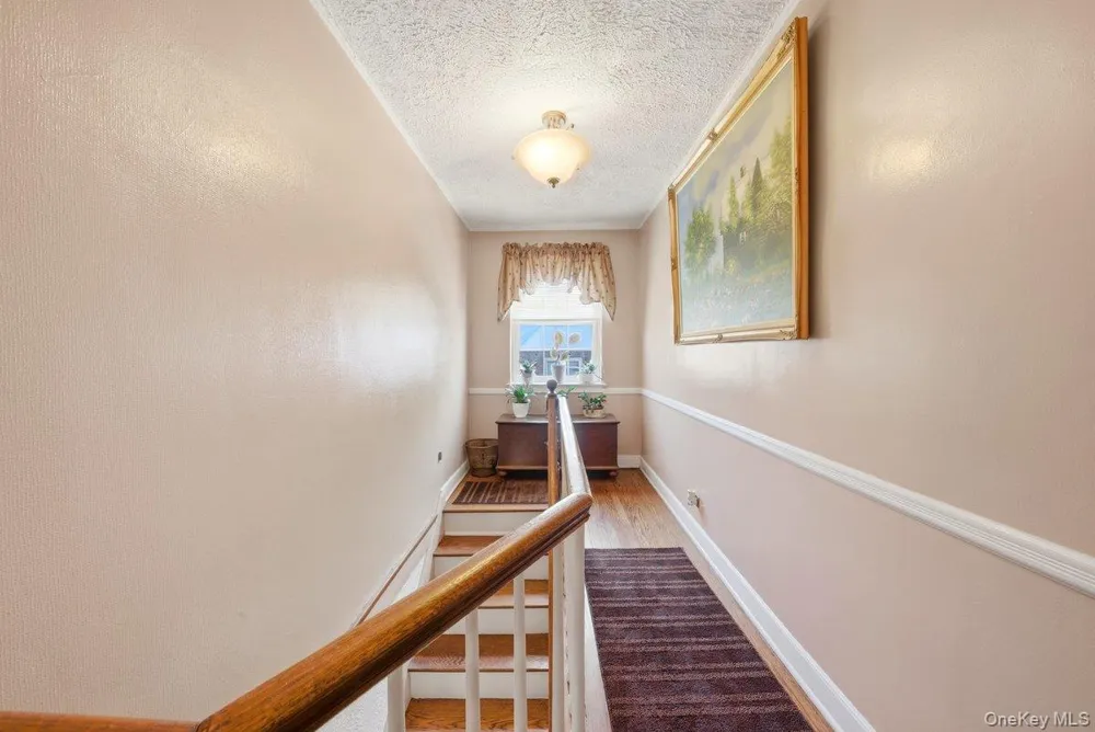 51 Cumberland Drive Yonkers, NY 10704