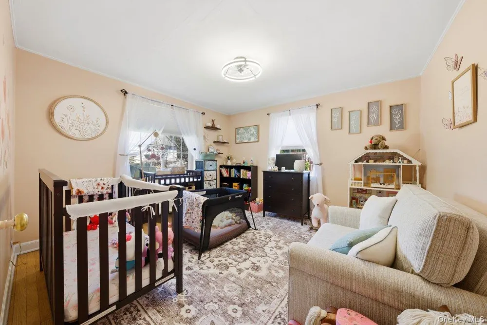 51 Cumberland Drive Yonkers, NY 10704