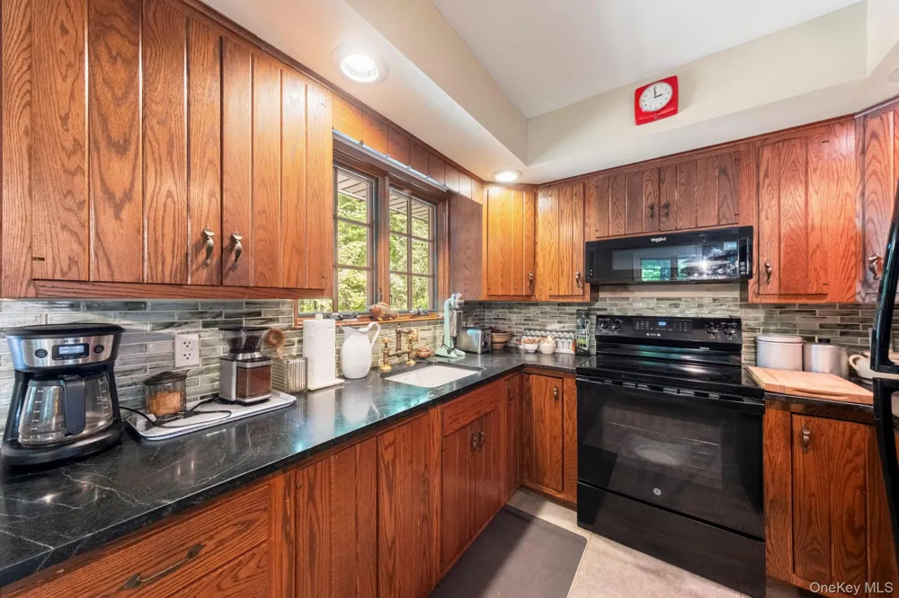 159 S Shore Drive Wurtsboro, NY 12790