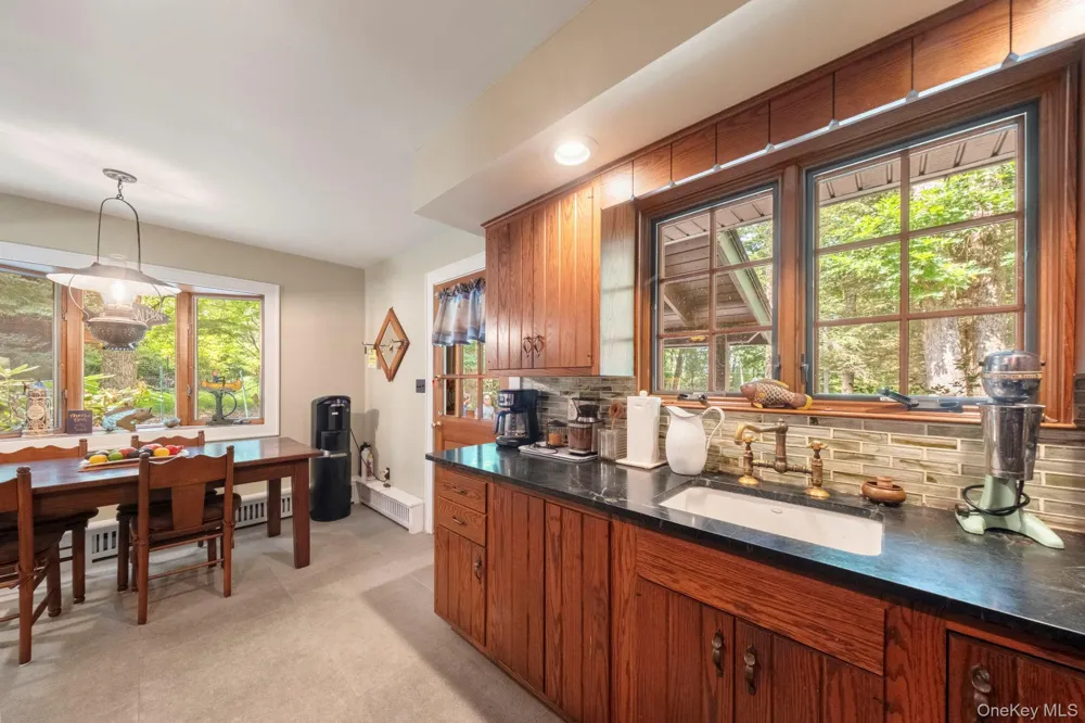 159 S Shore Drive Wurtsboro, NY 12790