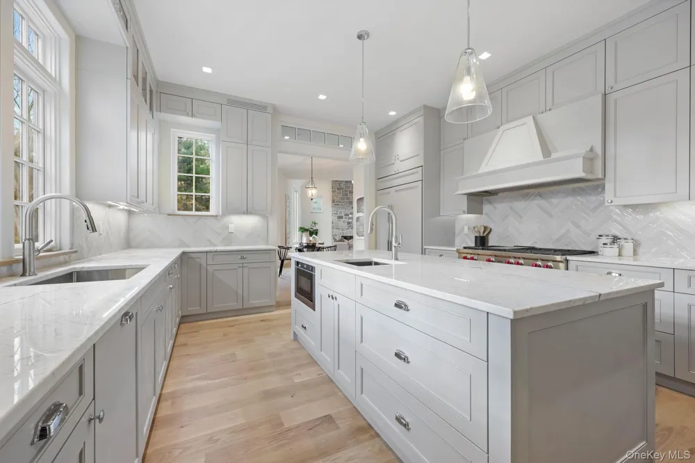 2 Barry Court Katonah, NY 10536