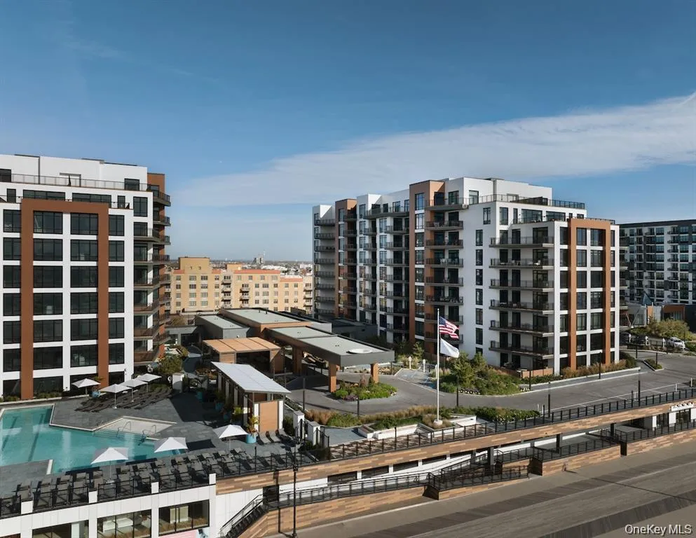 100 Boardwalk #L4A Long Beach, NY 11561