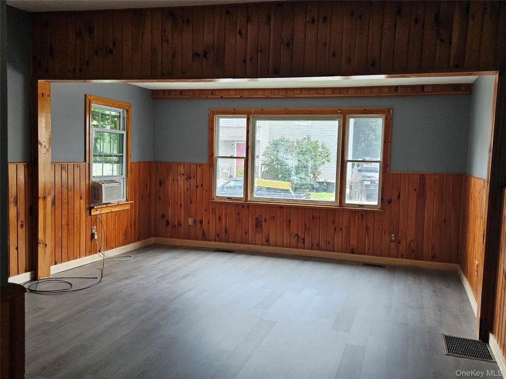 81 Franklin Street Port Jervis, NY 12771