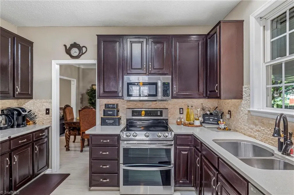 3549 Bent Trace Drive High Point, NC 27265