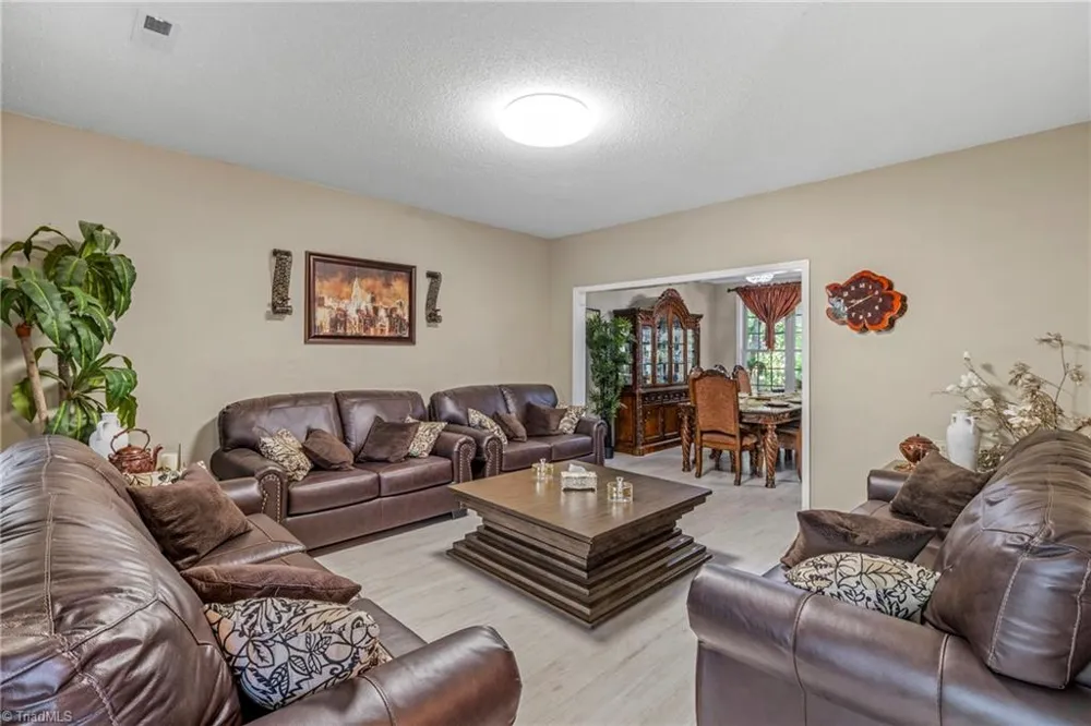 3549 Bent Trace Drive High Point, NC 27265